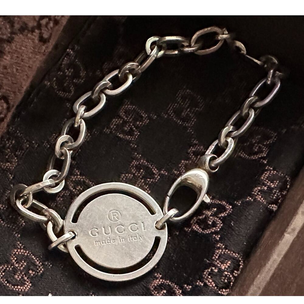 Gucci Circle Disc Plate Bracelet in Box with Dust Bag - Picture 1 of 11